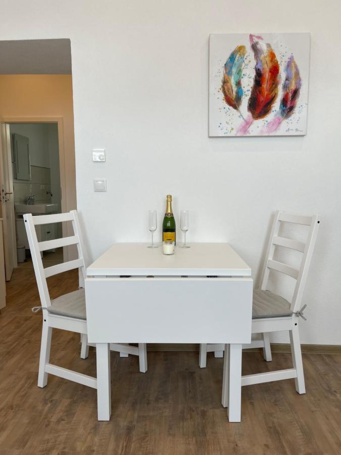 Apartment In Mayen Zentrum Nur 100 Meter Exterior photo
